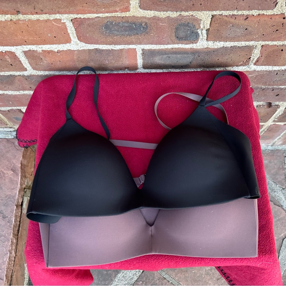 Lululemon Bra lot of 2 size 36B